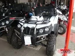 Triton Outback 300 2011