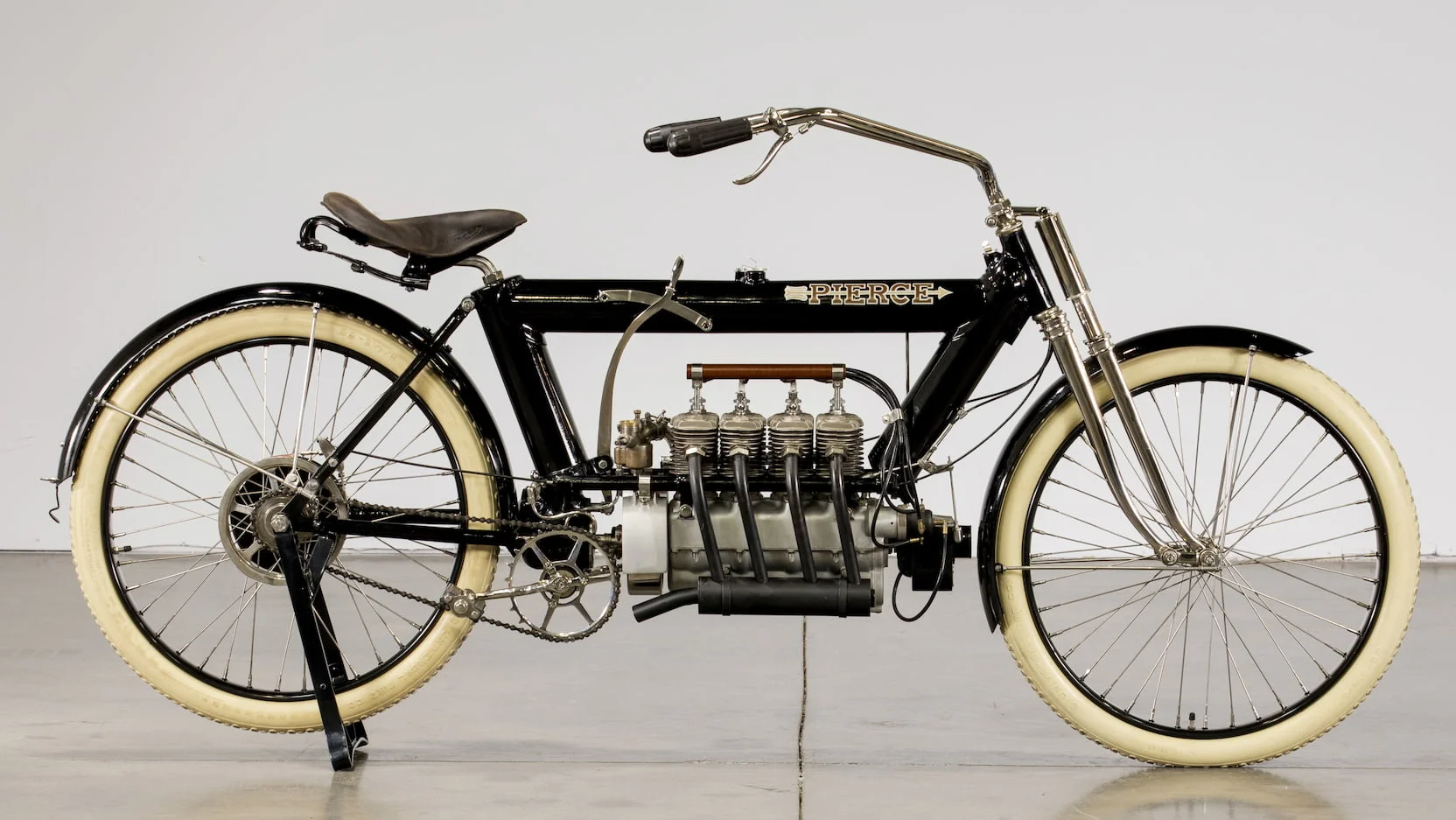 Pierce Four 1913