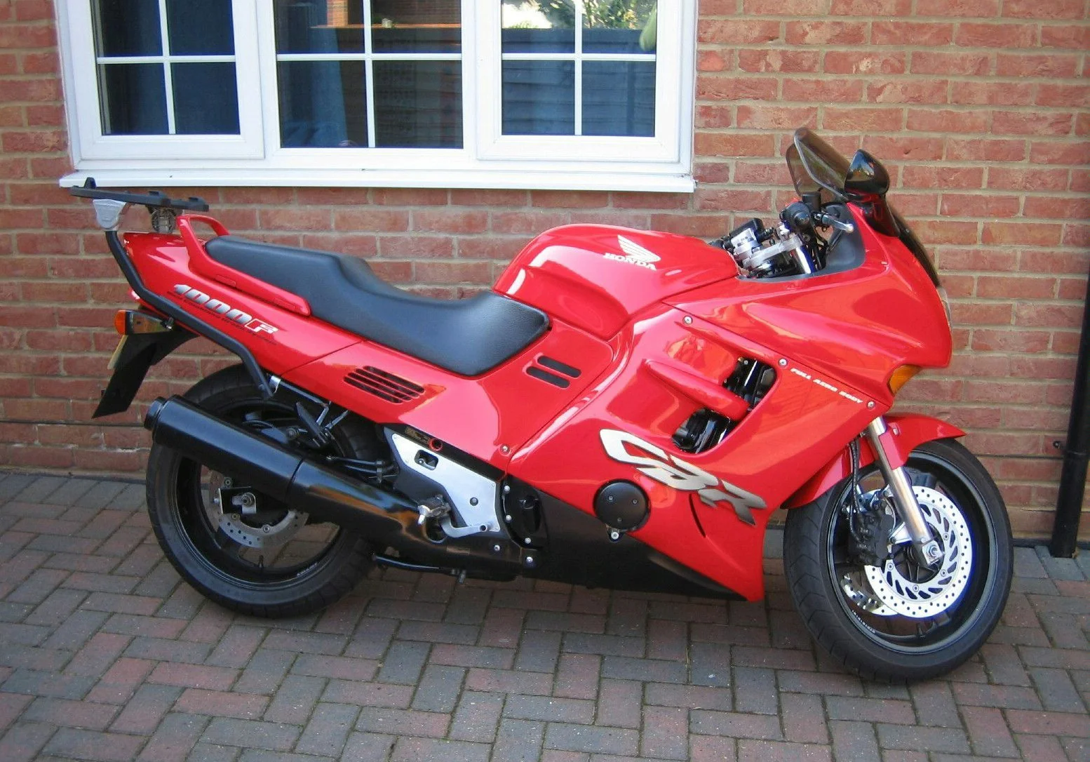 Honda CBR 1000 F