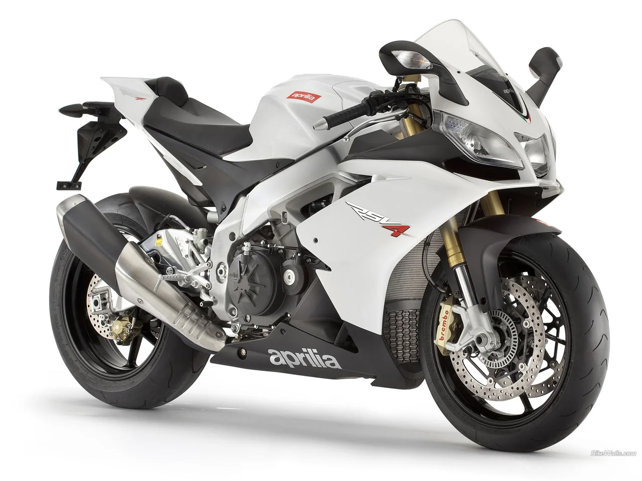Aprilia RSV4 R APRC
