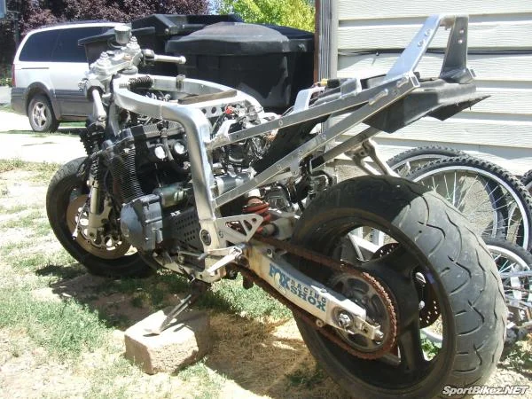 Suzuki GSX-R 750