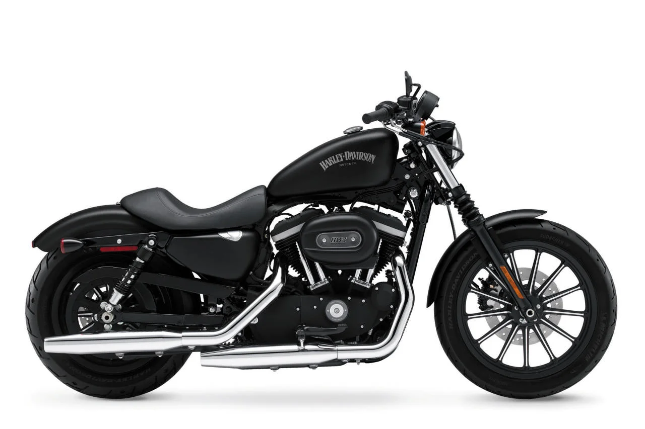 Harley-Davidson Sportster Iron 883 Dark Custom