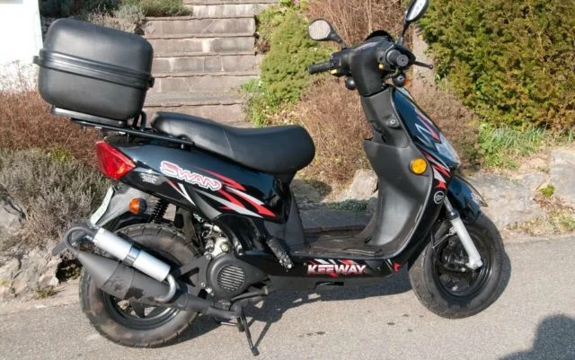 Keeway Swan 50