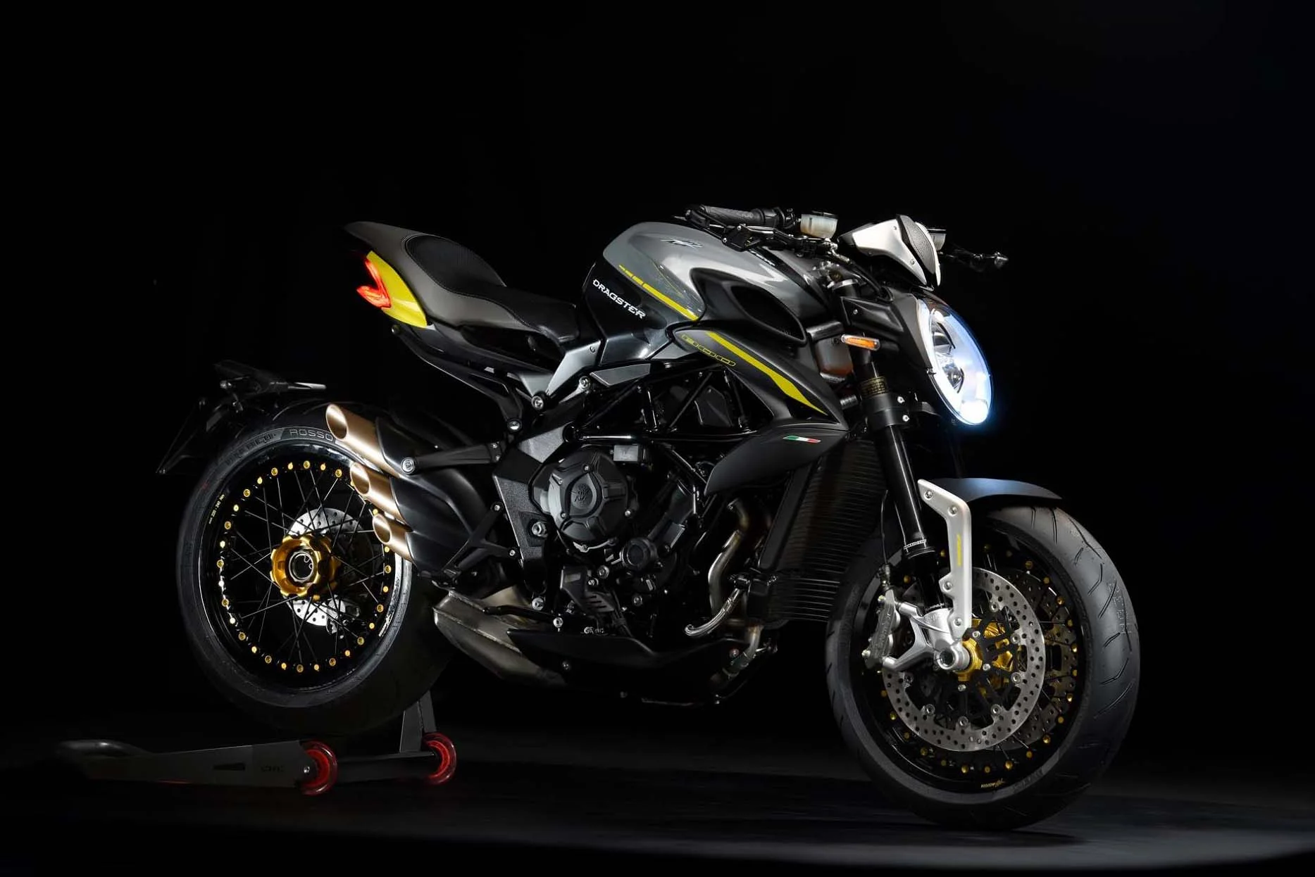 MV Agusta Dragster 800