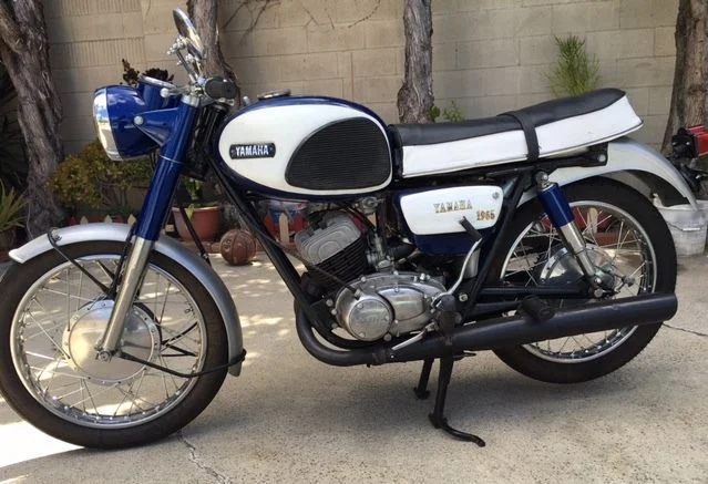 Yamaha YDS 3