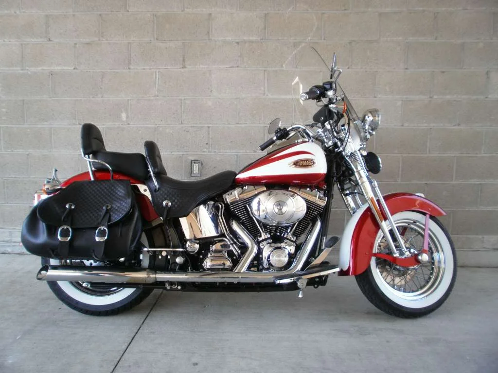 Harley-Davidson FLSTS Heritage Springer