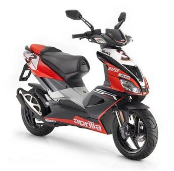 Aprilia SR 50 R Street