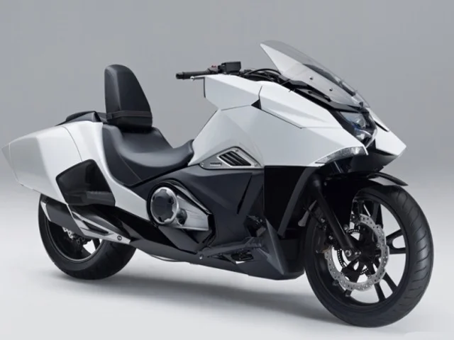 Honda NM4-02
