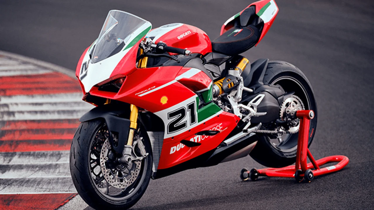 Ducati Panigale V2 Bayliss