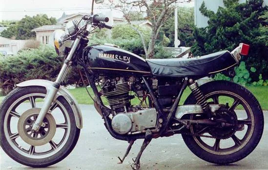 Yamaha SR 500
