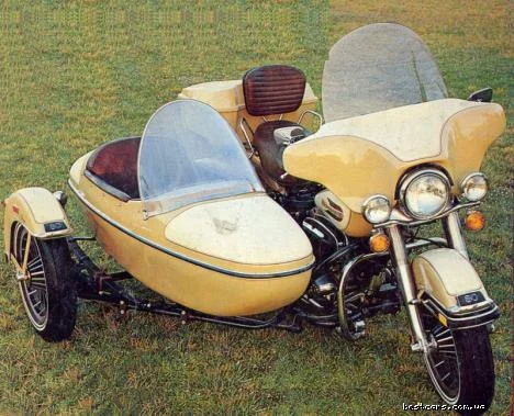 Harley-Davidson FLTC 1340 (with sidecar)