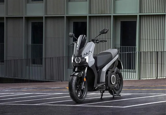 Seat MO 50 2023