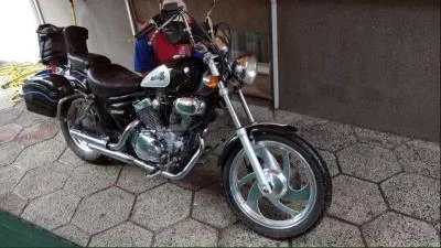 Keeway Supershadow 250