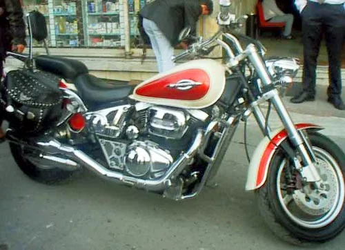Suzuki VZ 800 Marauder