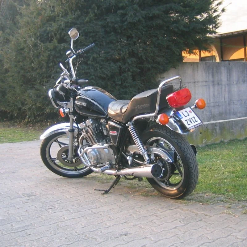Suzuki GSX 400 L
