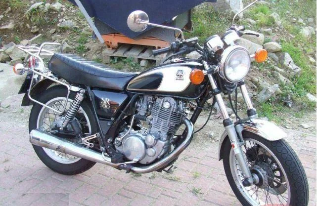 Yamaha SR 500