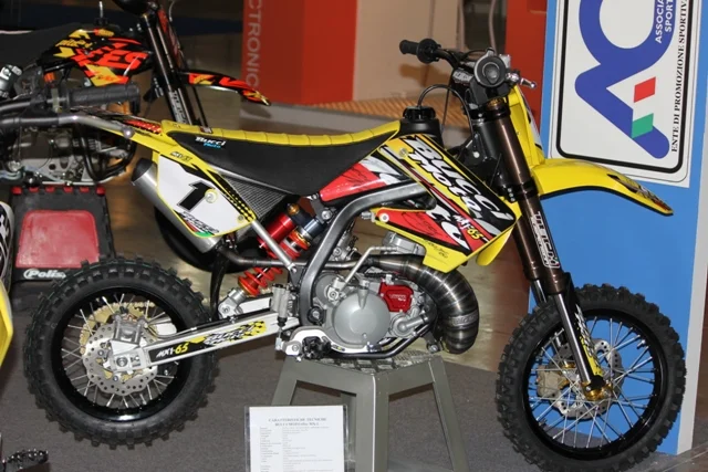 BucciMoto BR1F6 Motard 2014