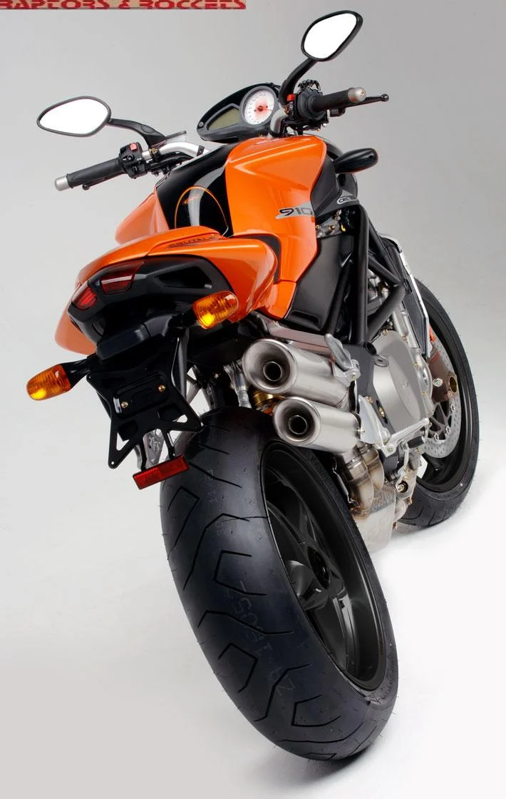 MV Agusta Brutale 910S