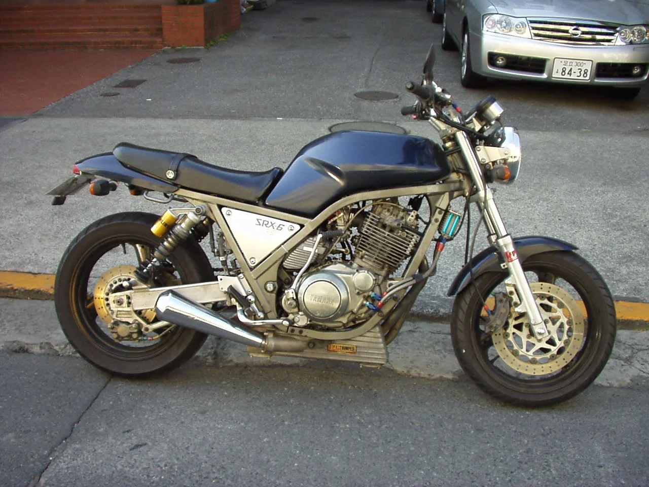 Yamaha SRX 6