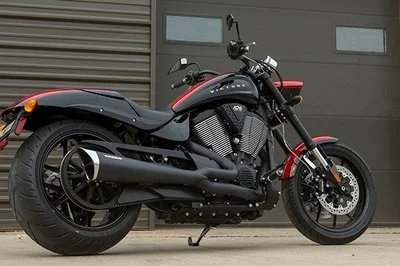 Victory Hammer S 2016