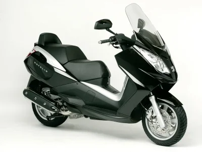 Peugeot Satelis 500
