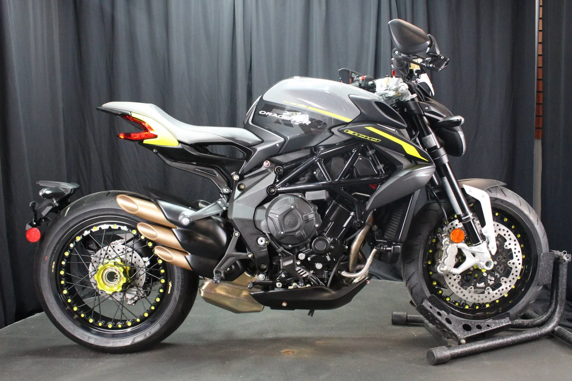 MV Agusta Dragster 800 RR