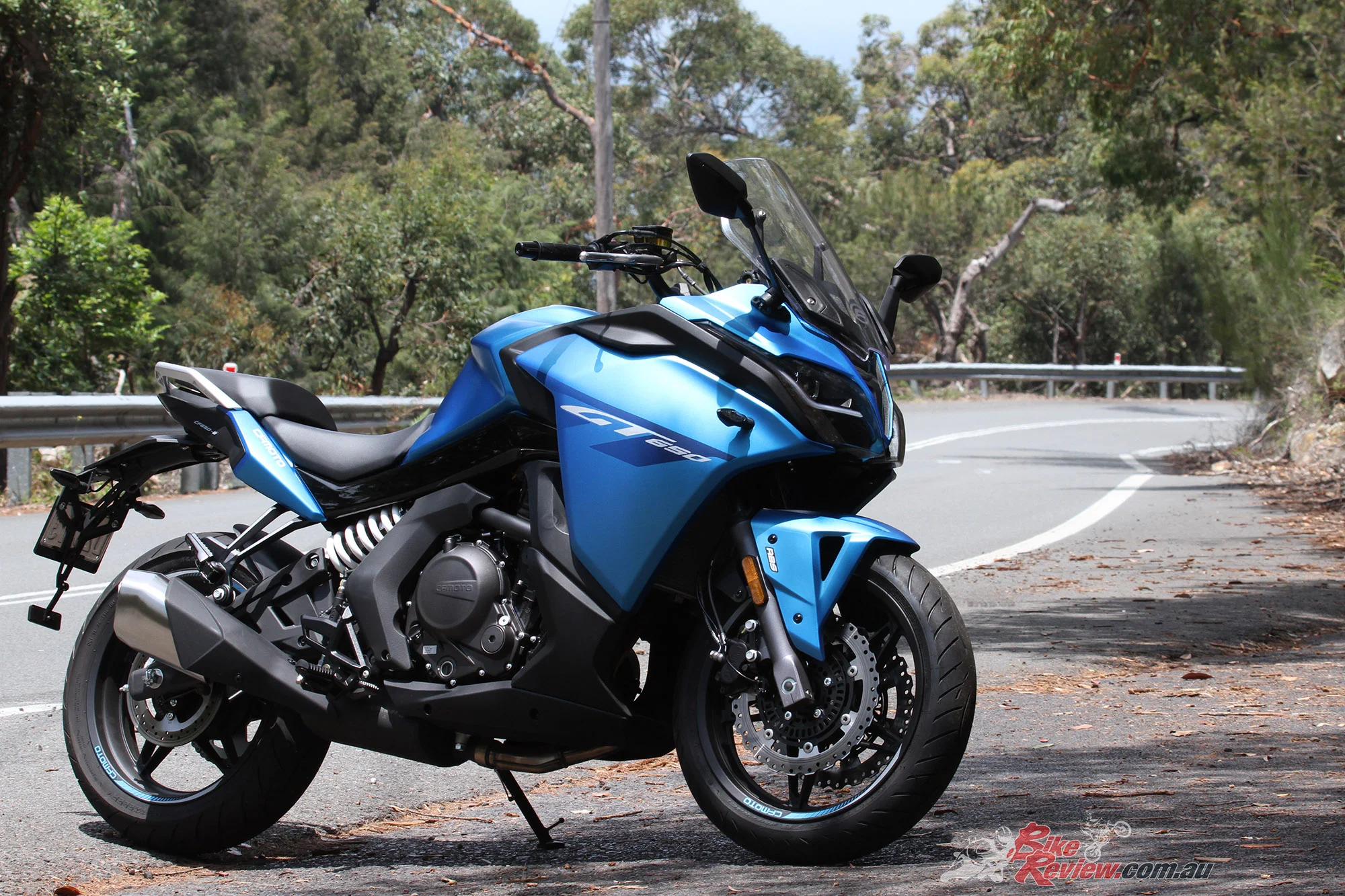 CF Moto 650GT ABS
