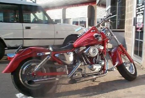 Harley-Davidson XLH Sportster 883 De Luxe