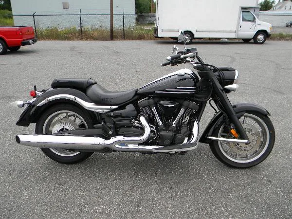 Yamaha Roadliner Midnight
