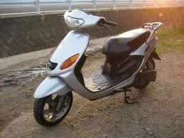Yamaha Grand Axis 100