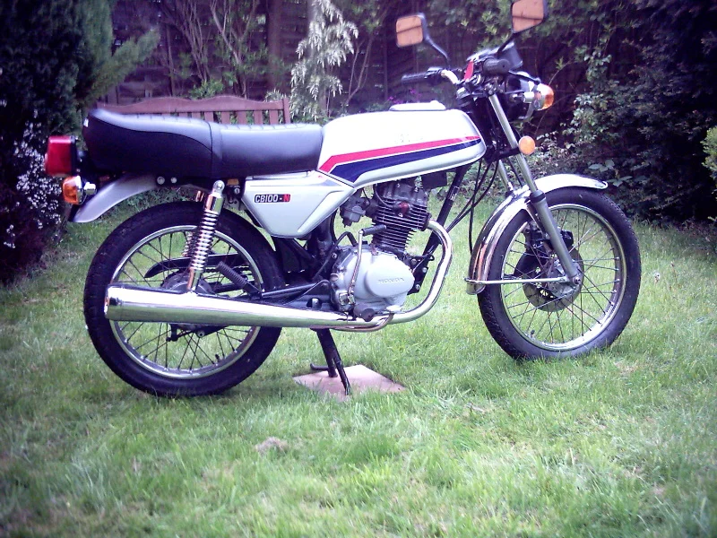 Honda CB 100 N