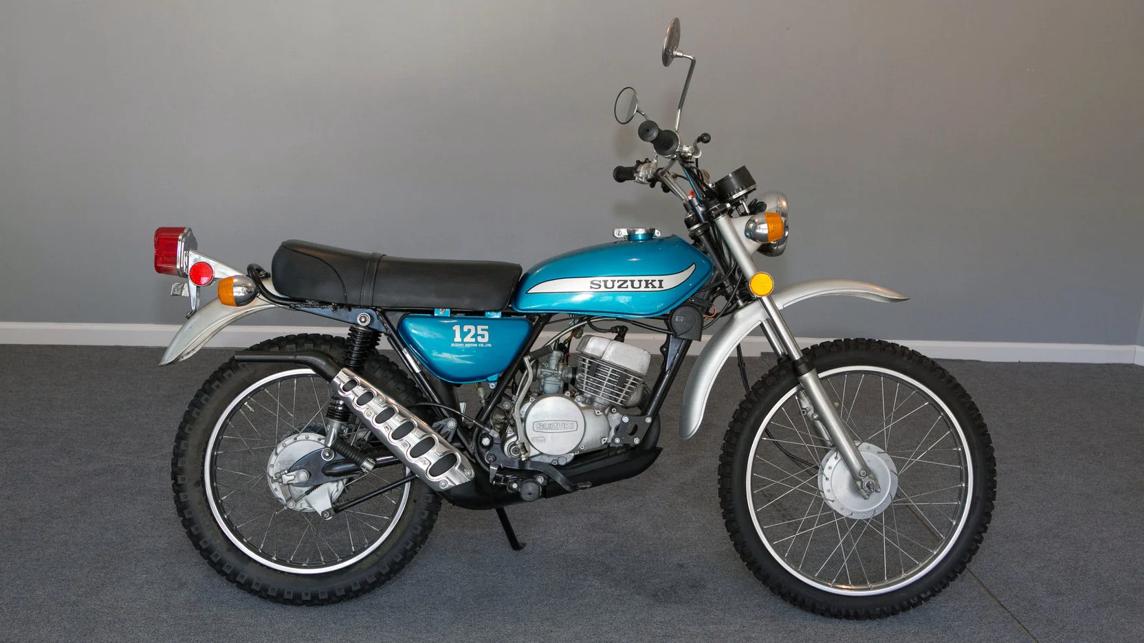 Suzuki TS 125