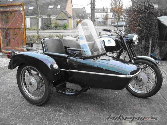 IZH Jupiter 3 (with sidecar) 1974
