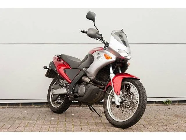 Aprilia Pegaso 650